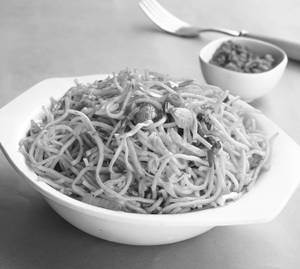 Veg Hakka Noodles