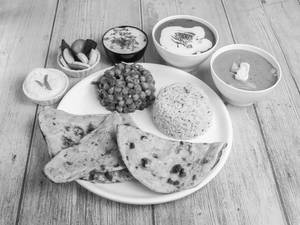 Subhash Deluxe Thali 