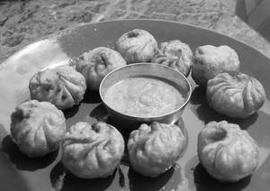 Paneer Fry Momo (8 Pcs)