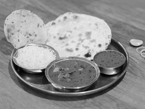 Maharashtrian Chicken Thali
