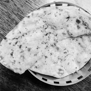 Butter Garlic Naan