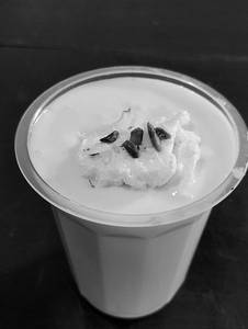Makhaniya Lassi 2 Pc.