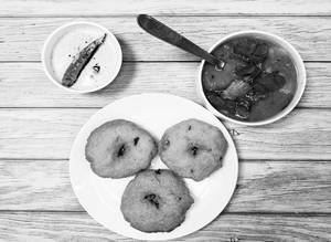 Vada Set (3 Pcs)