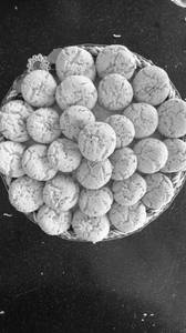 Besan Khatai (200 Gms)