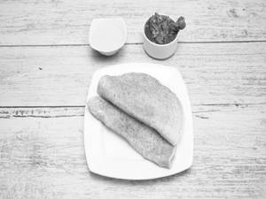 Chettinad Chicken Gravy With 2 Kal Dosai