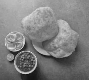 Chana Bhatoore