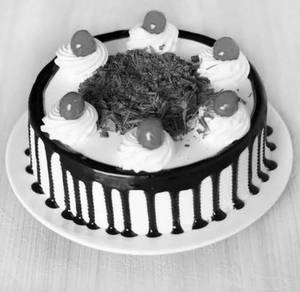 Eggless Black Forest Cake (500 gms)