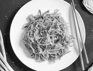 Veg Hakka Noodles