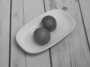Hot gulab jamun with ice cream