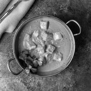 Paneer butter Masala(6pcs)