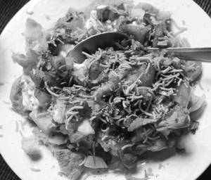 Aloo Tikki Papdi Chaat