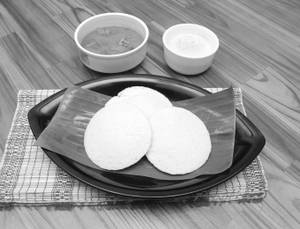 Idli (2 pcs)