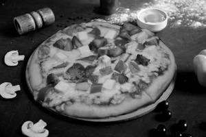 Dreamy Chicken Pan Pizza