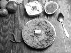 Mixed Paratha 