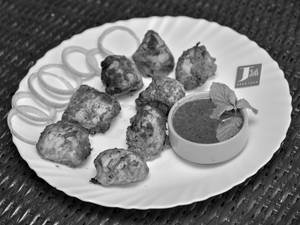 Hariyali Tikka (Chicken)