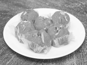 Special Motichur Ladoo