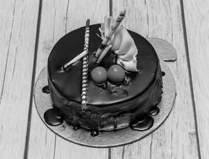 Eggless Truffle Cake (1/2 kg)