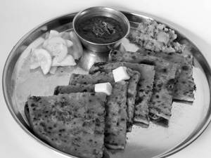 Aloo Paratha (1 Pc)