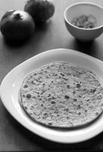 Tawa  Pyaaj Paratha