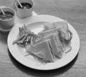Veg Club Sandwich