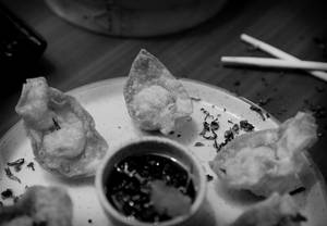 Chicken Basil Wonton ( 6 Pcs )