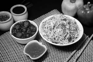 Manchurian Gravy + Noodles