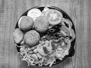 Veg Shammi Kebab Salad (Regular)