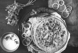Cheese Kulcha Stuffed ( Haya )