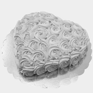 Eggless Heart Shaped Strawberry Rose Cake