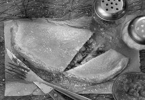 Veg Calzone 10 Inches