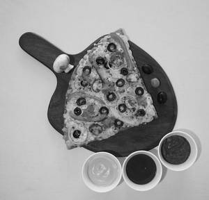 Heavenly Veg Pizza