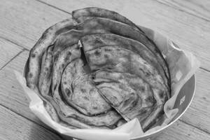 Kashmiri Paratha