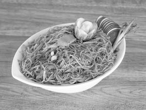 Veg Hakka Noodles