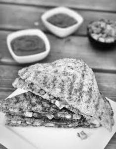 Paneer Makhani Paradise Grilled Sandwich [Jumbo]