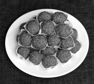 Doodh Laddu