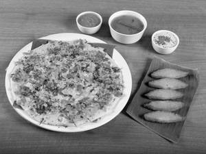 Uttappam Fry Idli Combo