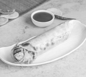 Single Egg Double Paneer Roll