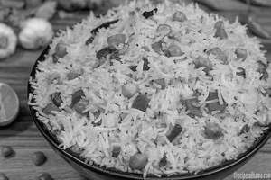 Chinese Veg Fried Rice(300ml)