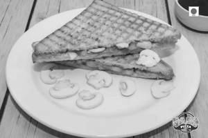 Mushroom Mayo Special Veg Grilled Grilled Sandwich Sandwich