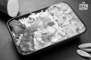 Chicken Thai Box ( Chicken Thai Curry + Chicken Pot Rice + Chicken Thai Barbeque )