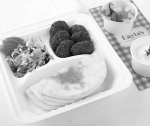Layla's Classic Falafel Shawarma Plate