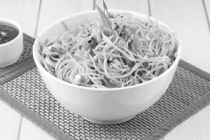 Veg Hakka Noodles