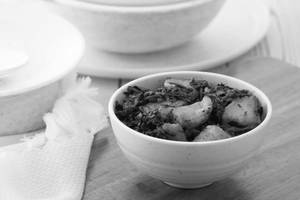 Aloo Palak (dry)