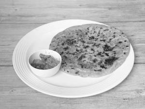 Aloo Paratha With Raita