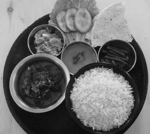 Smoke Pork Thali