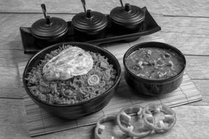 Chicken Triple Schezwan Fried Rice With Gravy