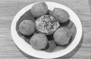 Mangalore Bhajji (4pcs)
