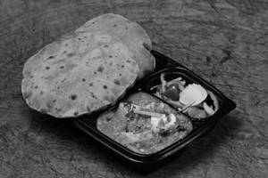 Paneer Tikka Masala With Beetroot Roti And Daily Diet Salad Thali