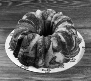 Chocolate Vanilla Marble Tea Cake (800Gm)