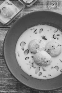Rasmalai 2 pc